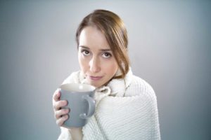 Bluthochdruck: Wie Sie frieren und zittern als Symptome erkennen
